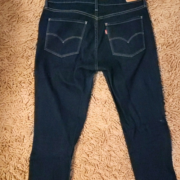Levi's Jeans - Picture 4 of 4
